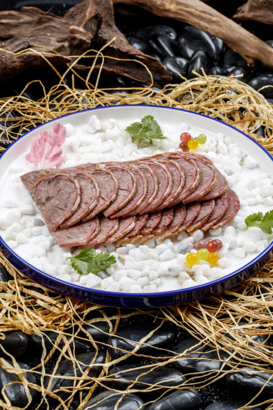 五香牛腱薄切片图片