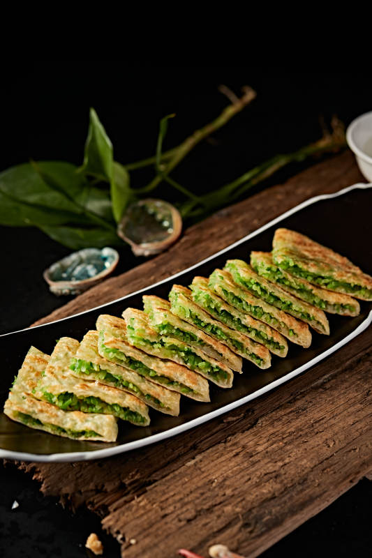 青椒丝豆角丝馅料烙大饼图片