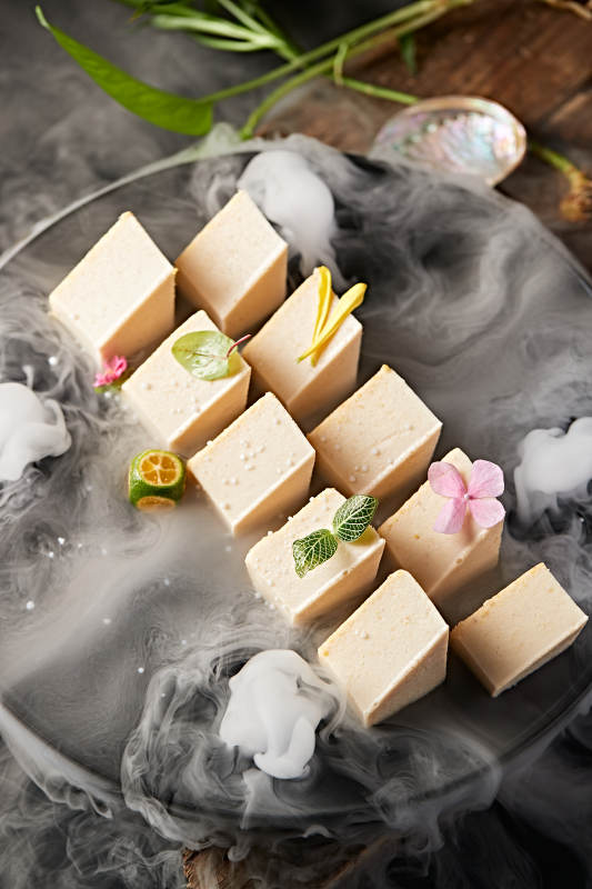 风味自制甜杏仁豆腐图片