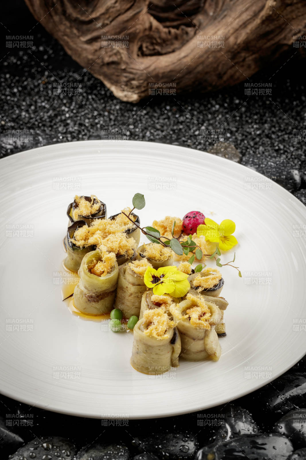 黄金肉松茄墩图片