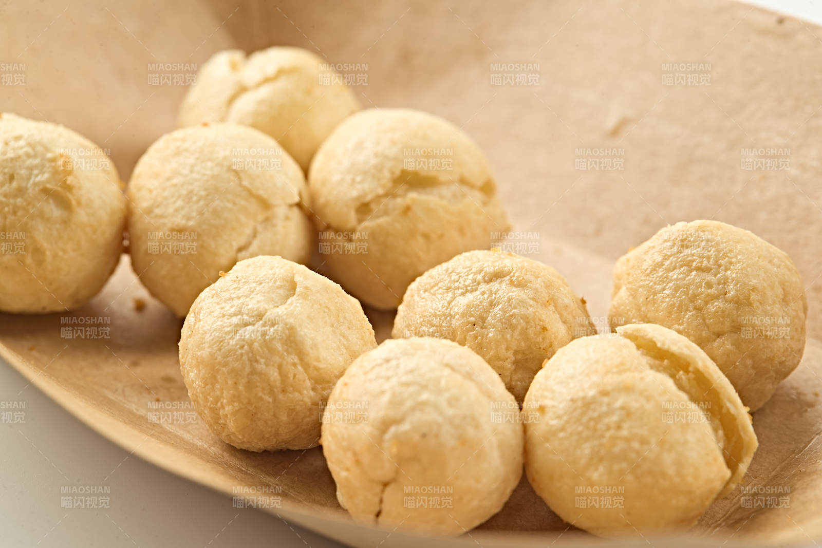 快餐美食油炸虾丸图片