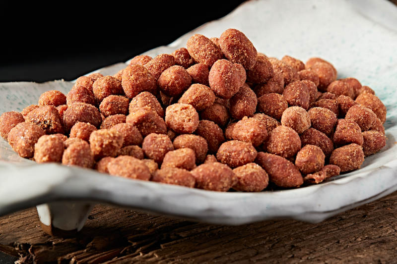 五香盐霜炸花生图片