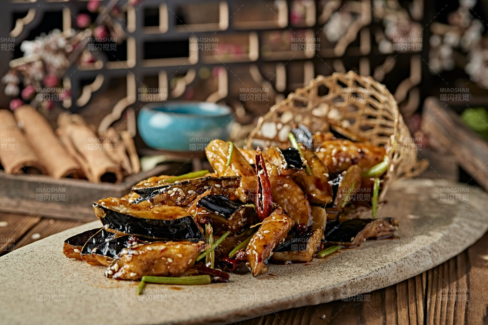 糖醋酱香糖醋风味炸茄子图片