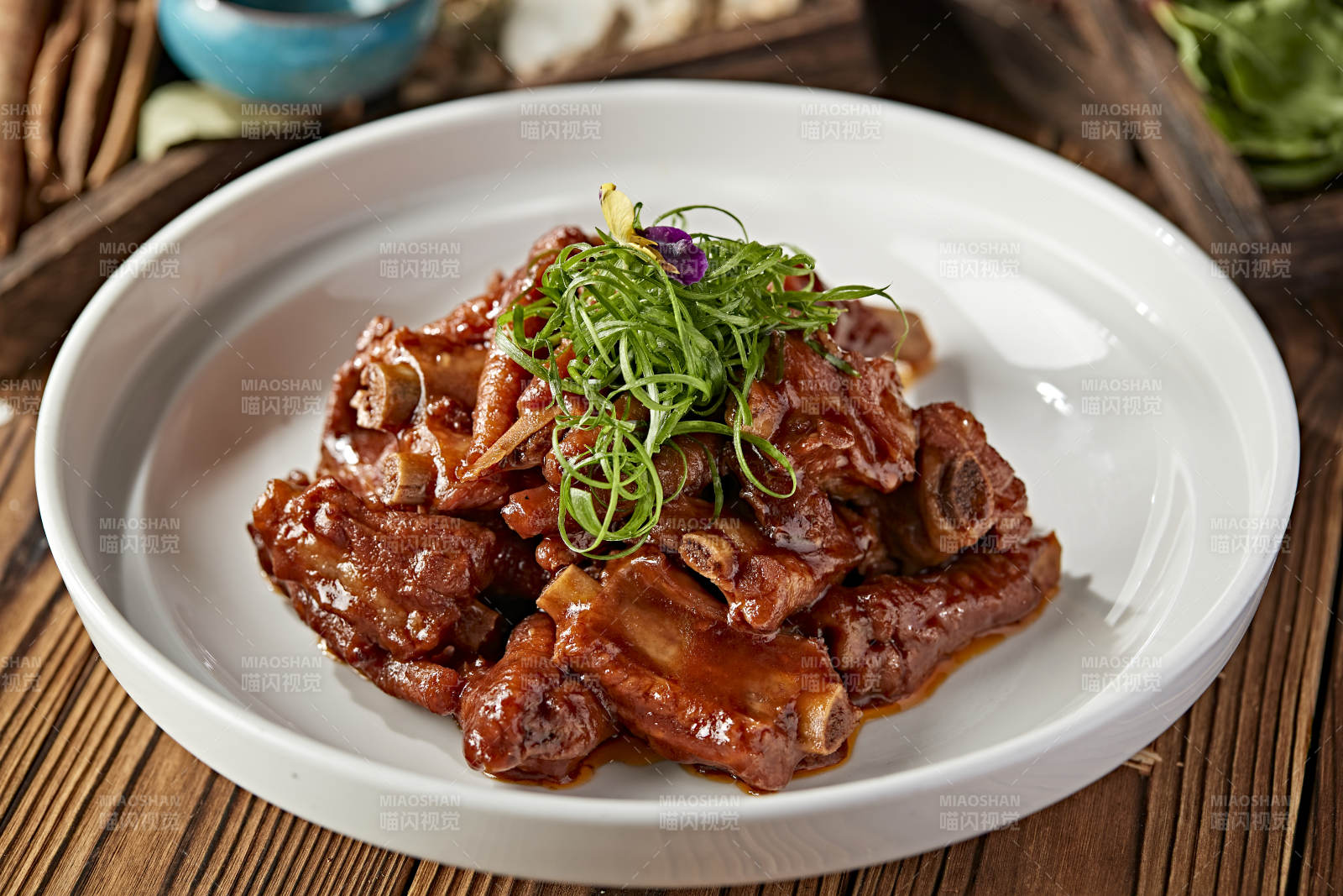 红烧凤爪猪肋排图片