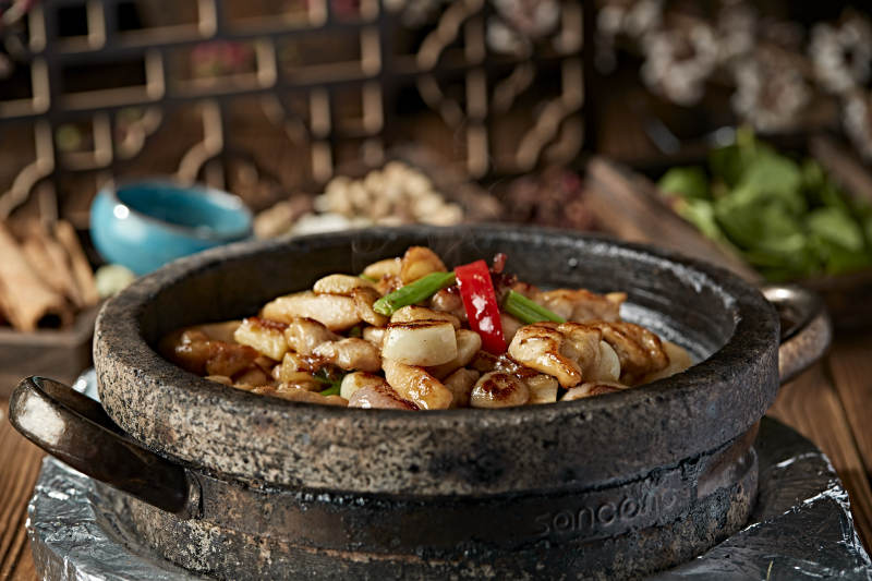 石锅干烧鸡柳小洋葱图片