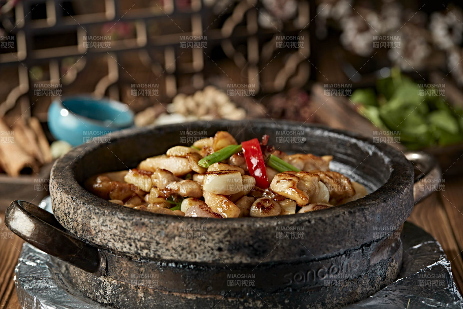 石锅干烧鸡柳小洋葱图片