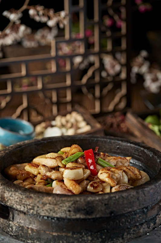 石锅干烧鸡柳小洋葱图片