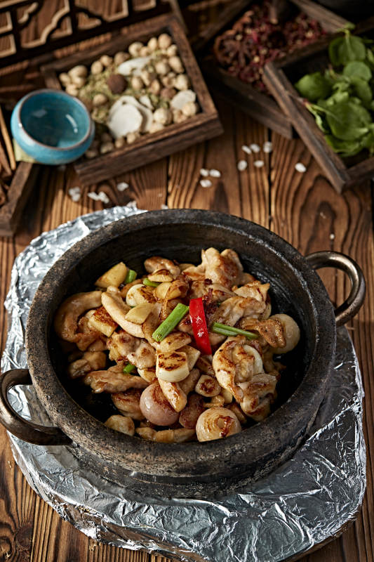 石锅干烧鸡柳小洋葱图片