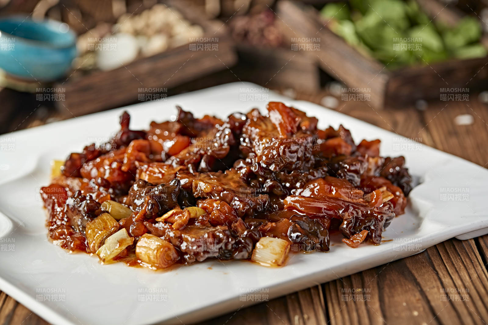 葱烧蹄筋菊花菌图片