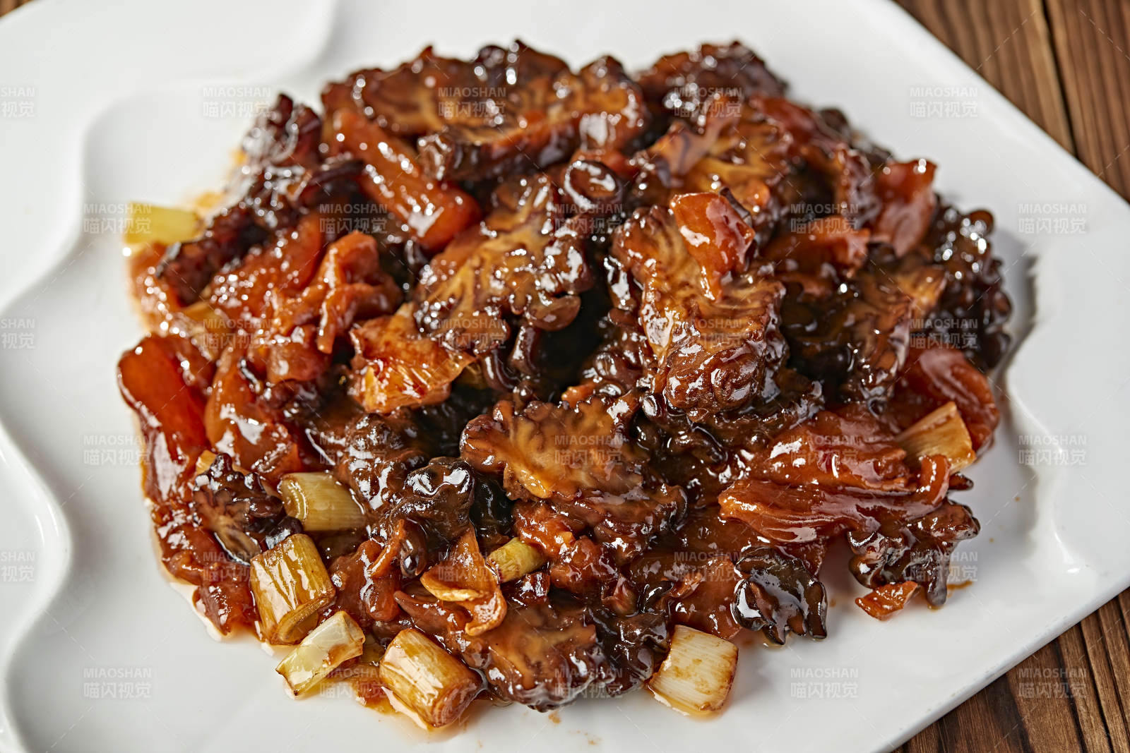 葱烧蹄筋菊花菌图片