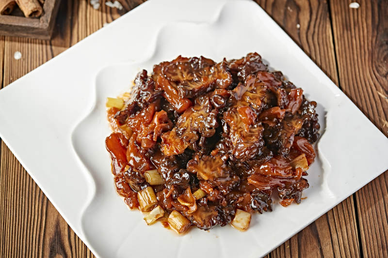 葱烧蹄筋菊花菌图片