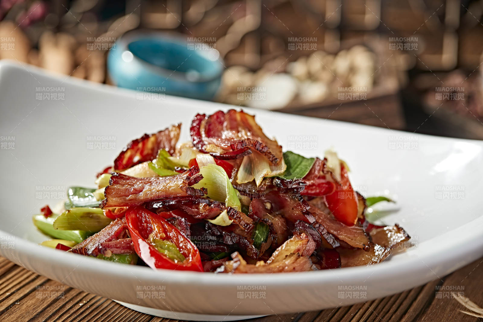 辣椒小炒青蒜苗湖南腊肉图片