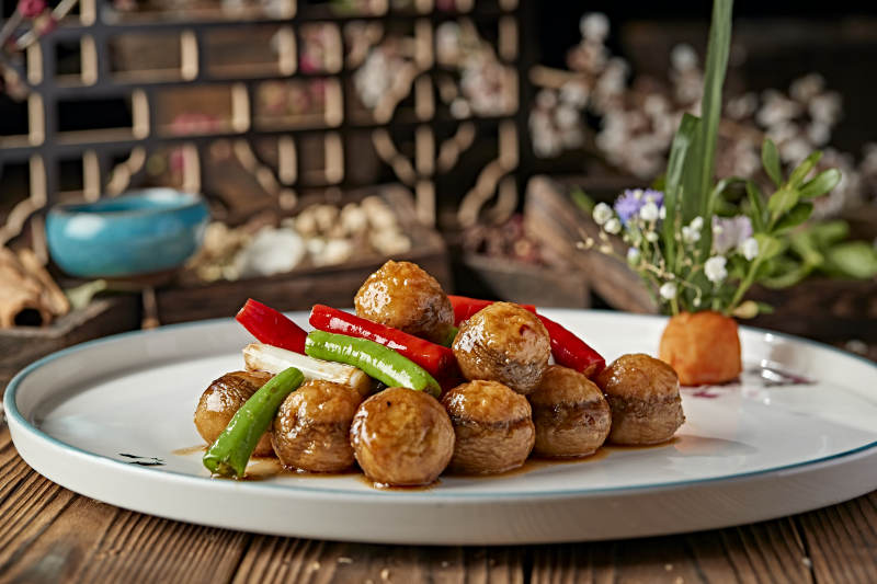 杭椒葱香烧肉馅酿口蘑图片