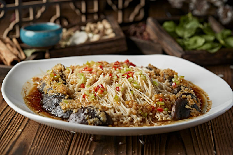 香蒸蒜蓉剁椒香菇金针菇图片