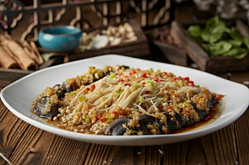 香蒸蒜蓉剁椒香菇金针菇图片