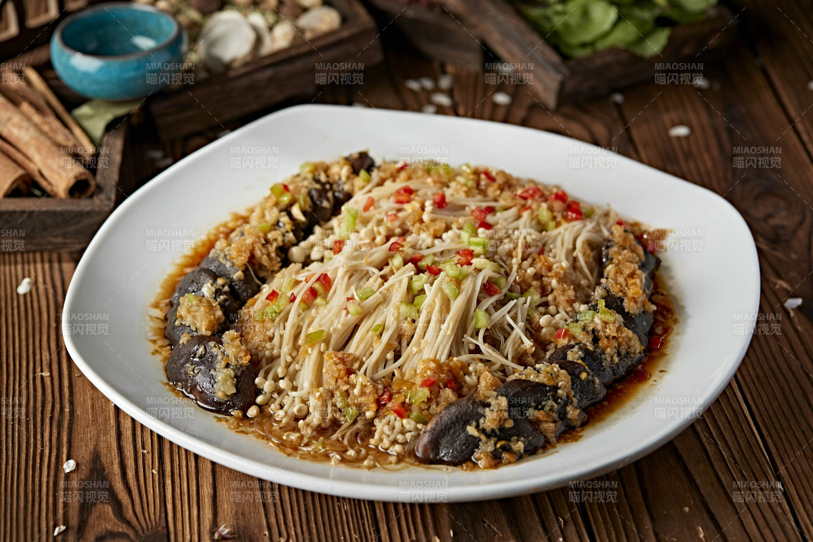 香蒸蒜蓉剁椒香菇金针菇图片