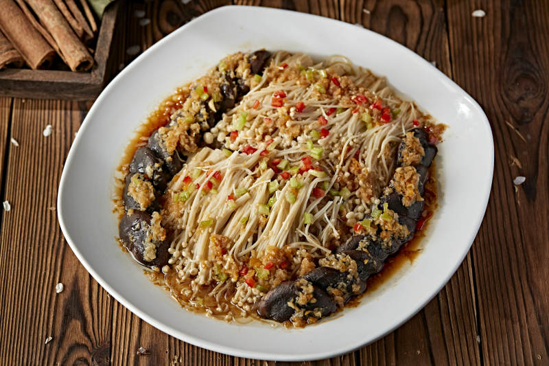 香蒸蒜蓉剁椒香菇金针菇图片