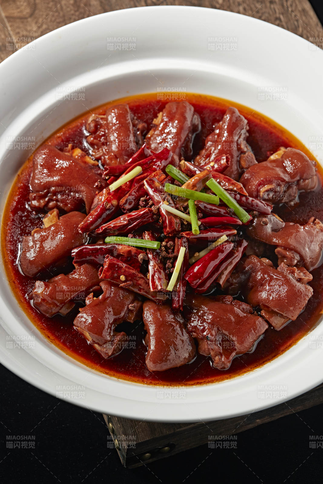 川味香辣猪蹄块图片