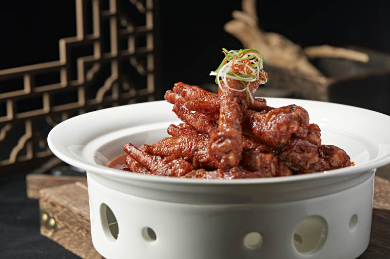 红油卤味虎皮鸡脚图片