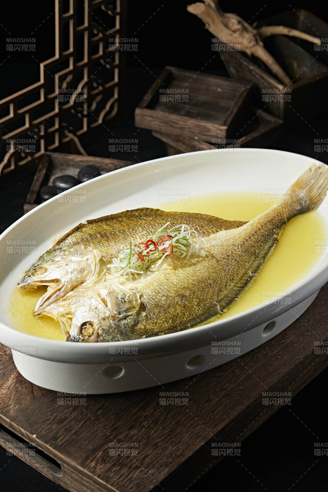 清蒸大黄鱼图片