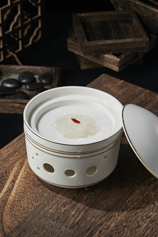 椰奶燕窝炖雪蛤图片