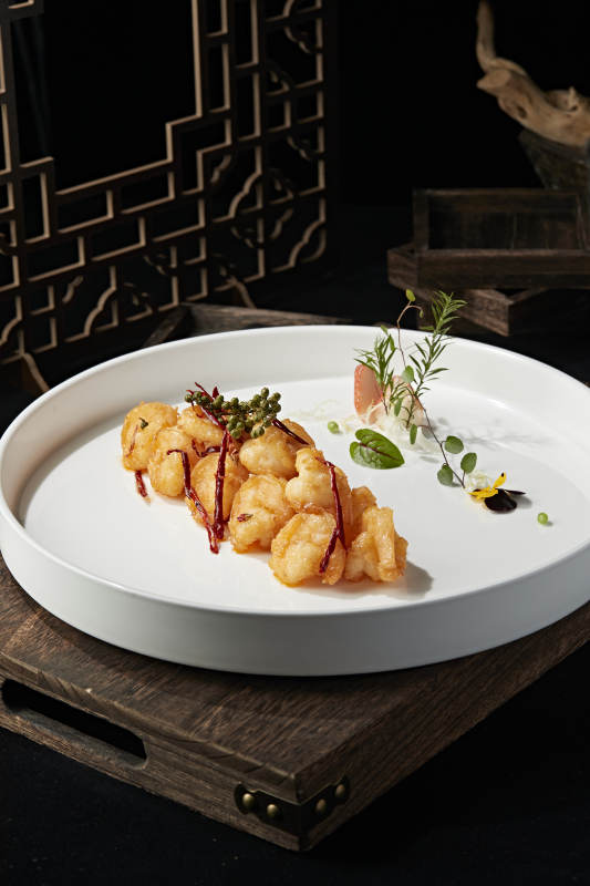 藤椒宫保大虾球图片