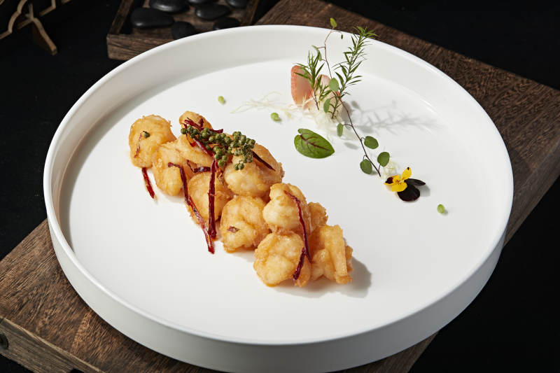 藤椒宫保大虾球图片