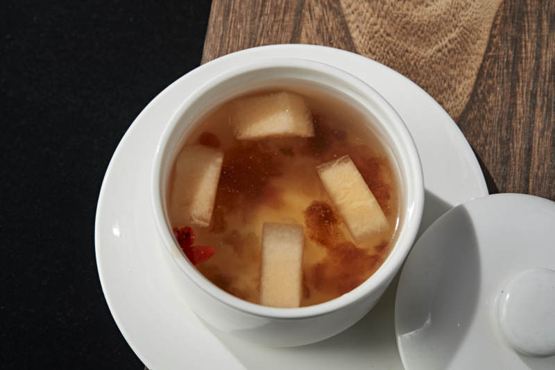 枸杞银耳雪梨汤图片