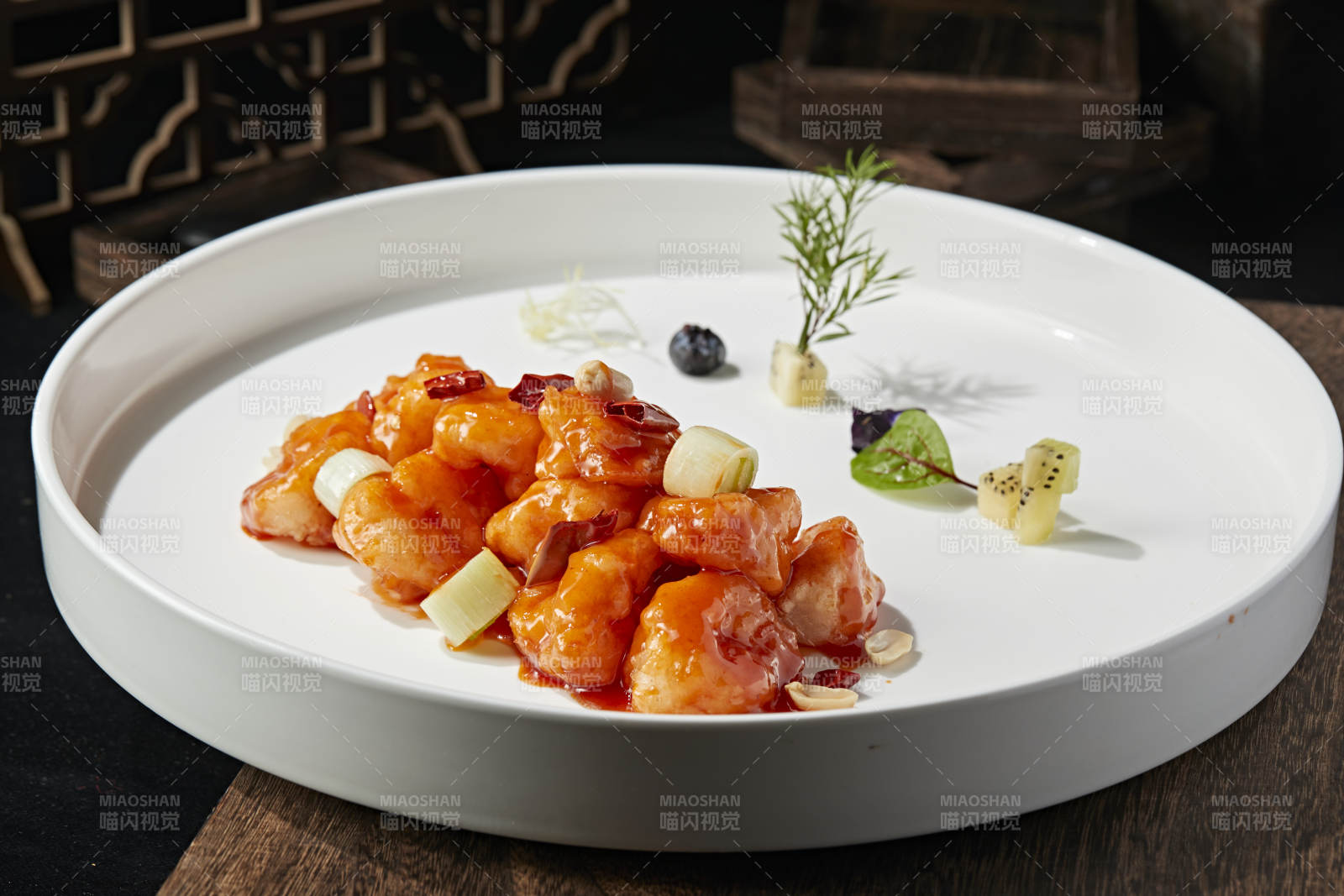 川香宫保大虾球图片