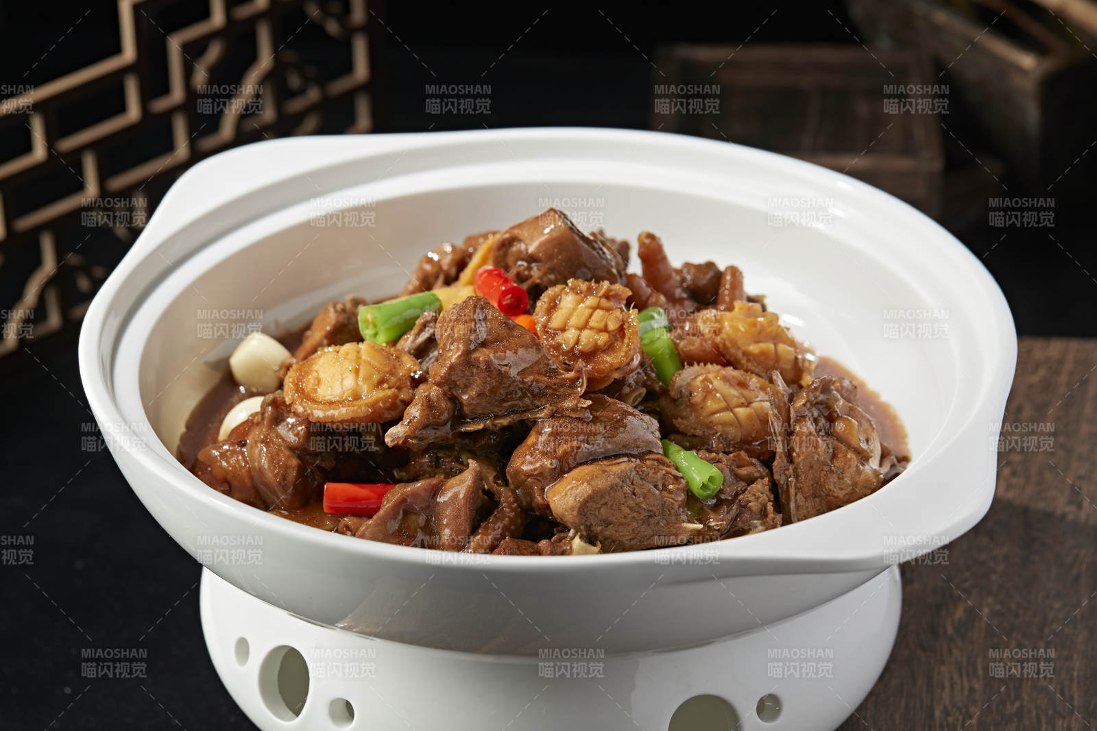 砂锅鲍鱼烧土鸡块图片