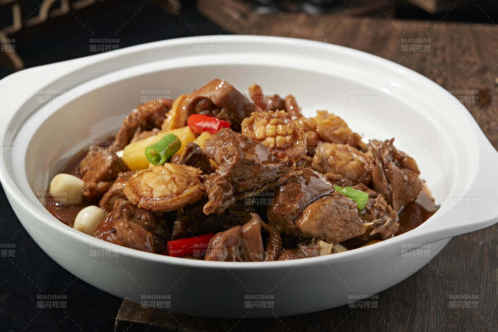 砂锅鲍鱼烧土鸡块图片