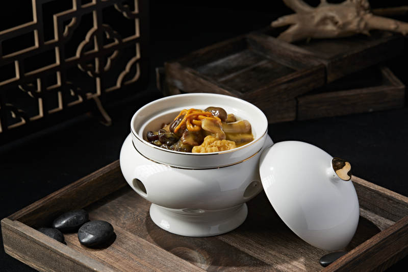 山珍菌羹素佛跳墙图片