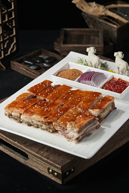 蒙餐烤羊排图片