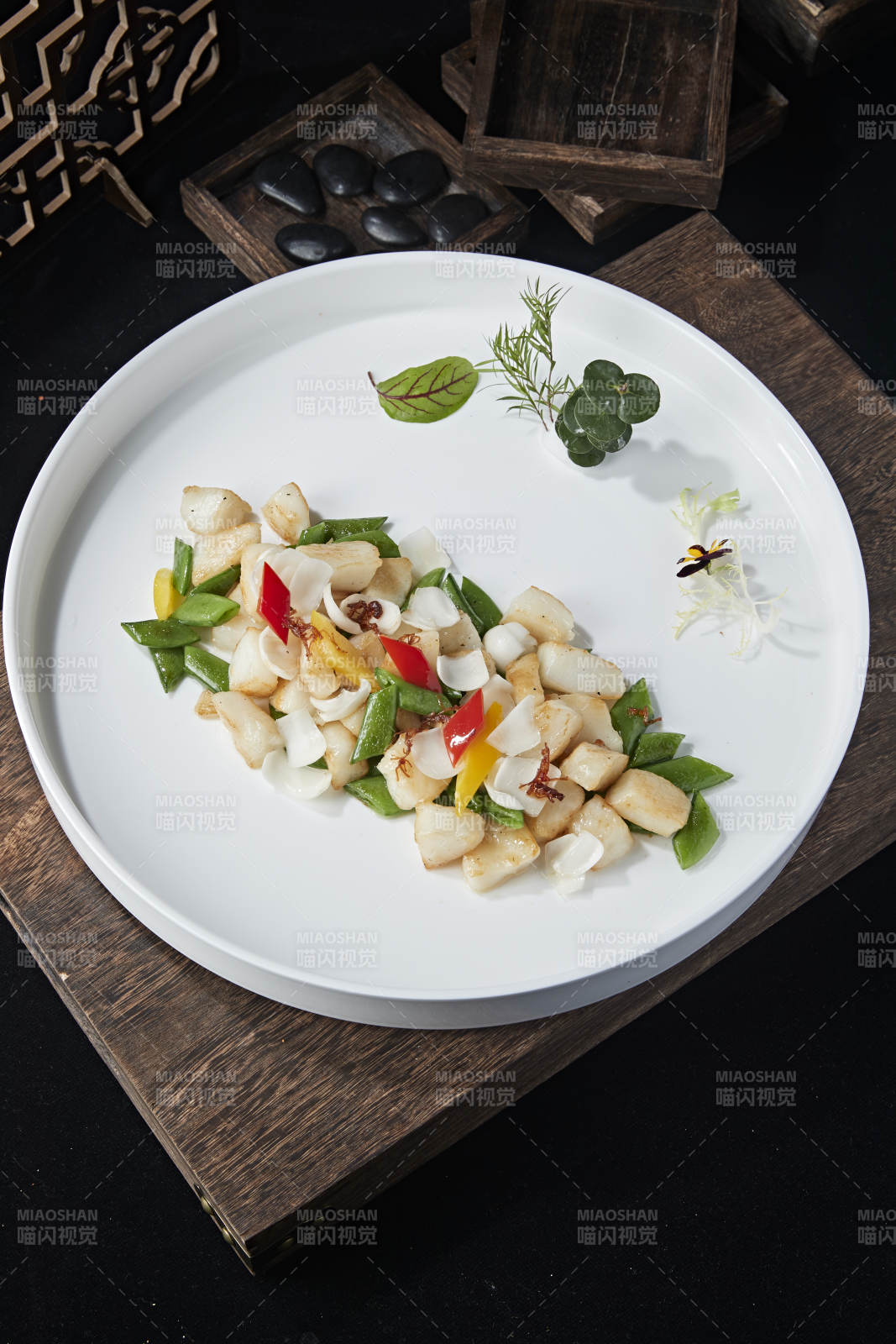 蜜豆百合炒鳕鱼粒图片