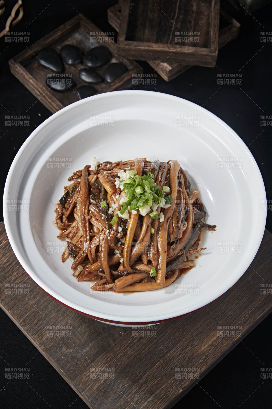 秘制生敲鳝丝图片
