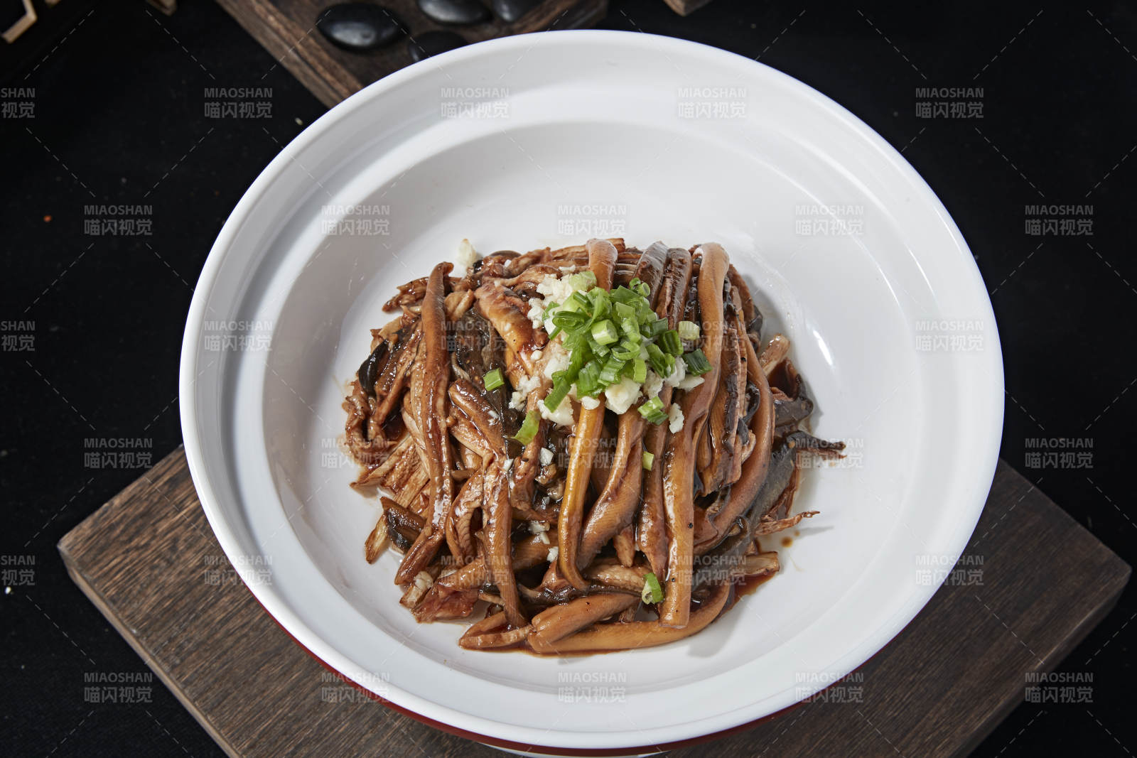 秘制生敲鳝丝图片