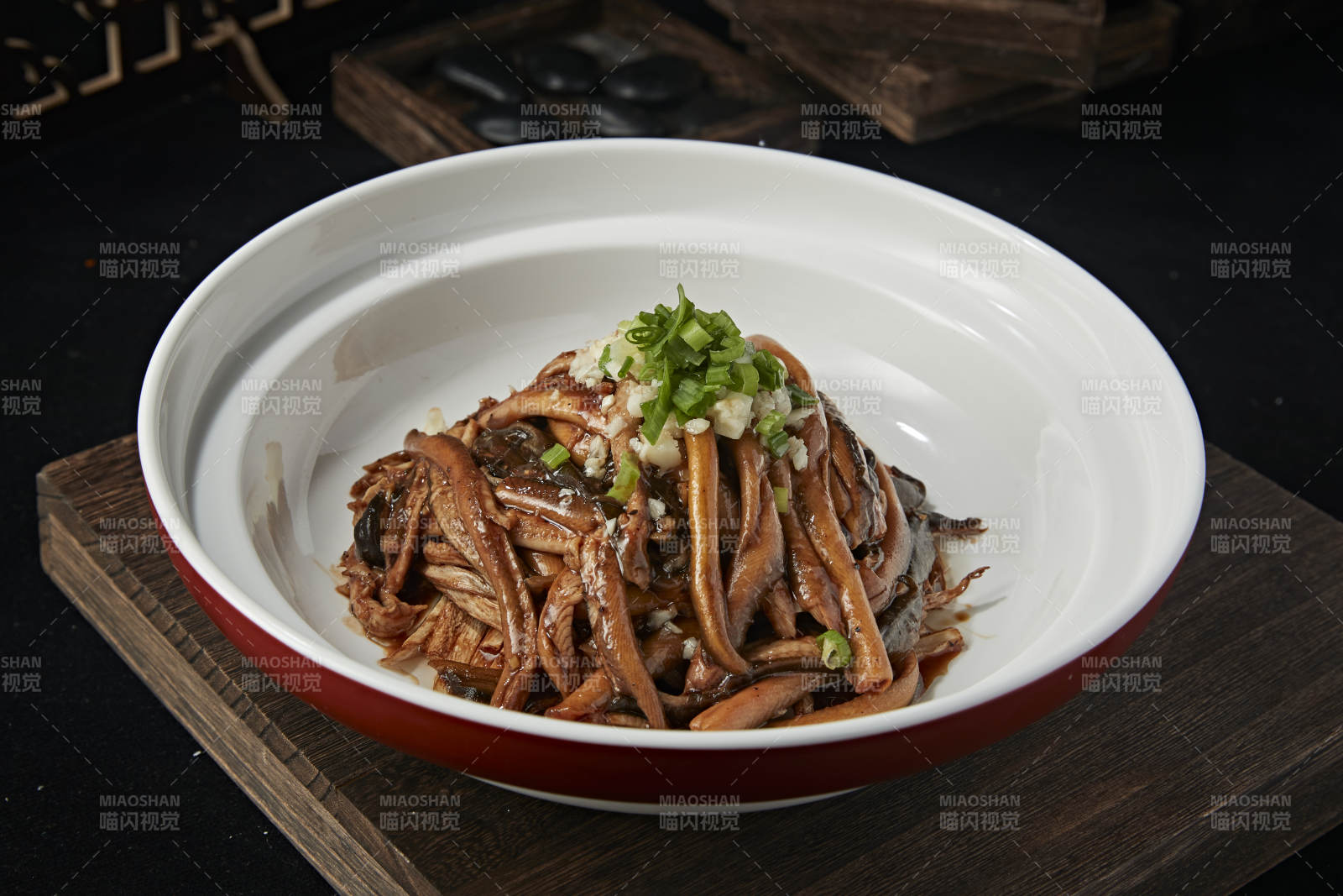 秘制生敲鳝丝图片