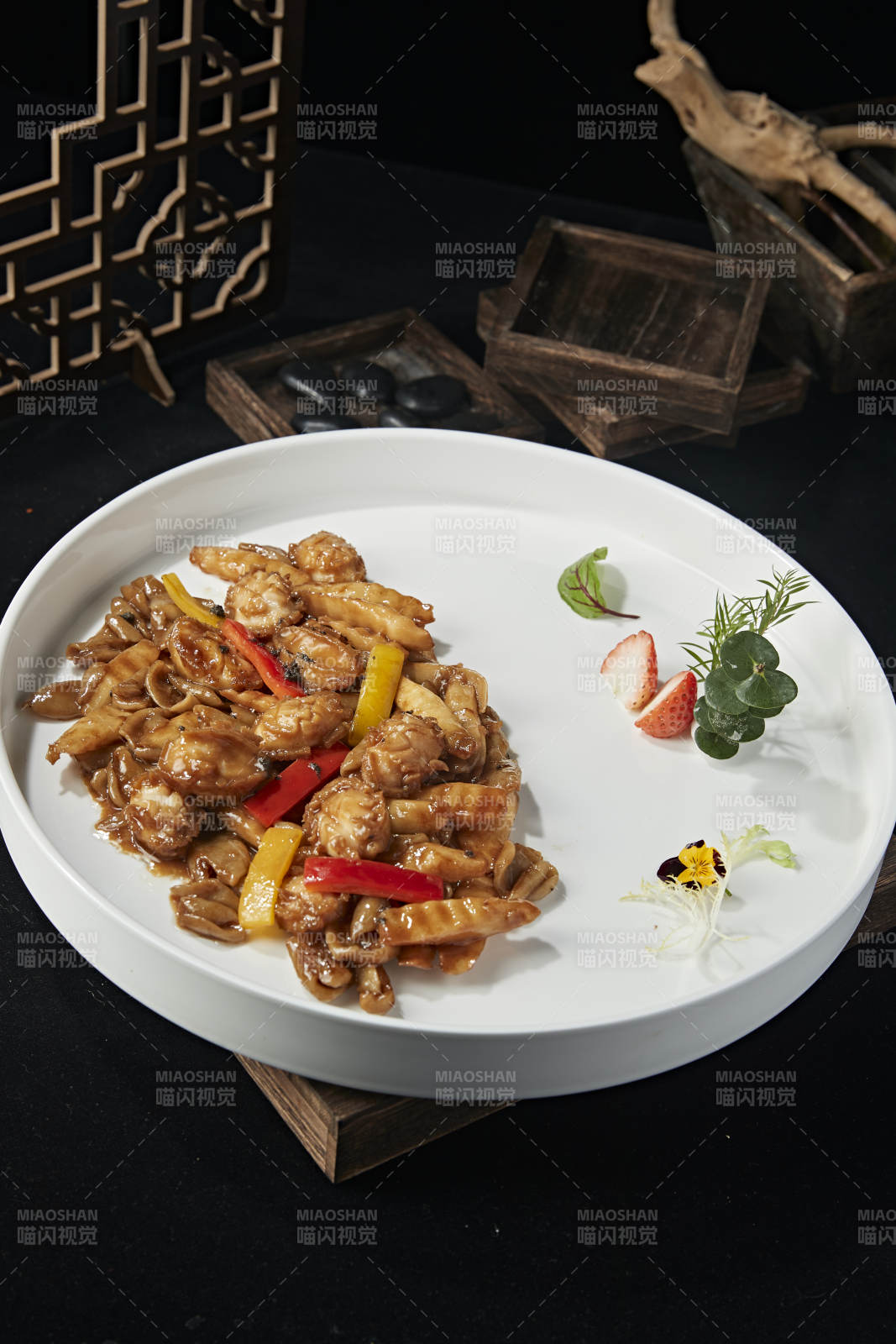 彩椒山药烧鲍鱼图片