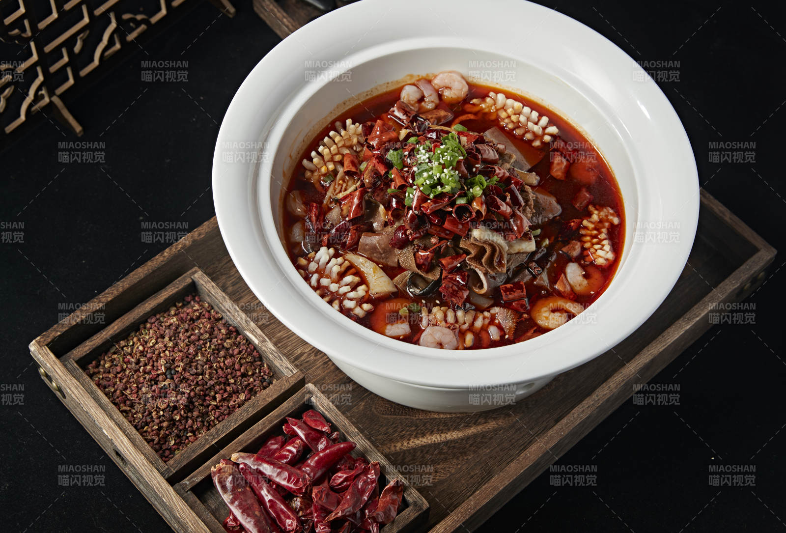 川味海鲜毛血旺图片