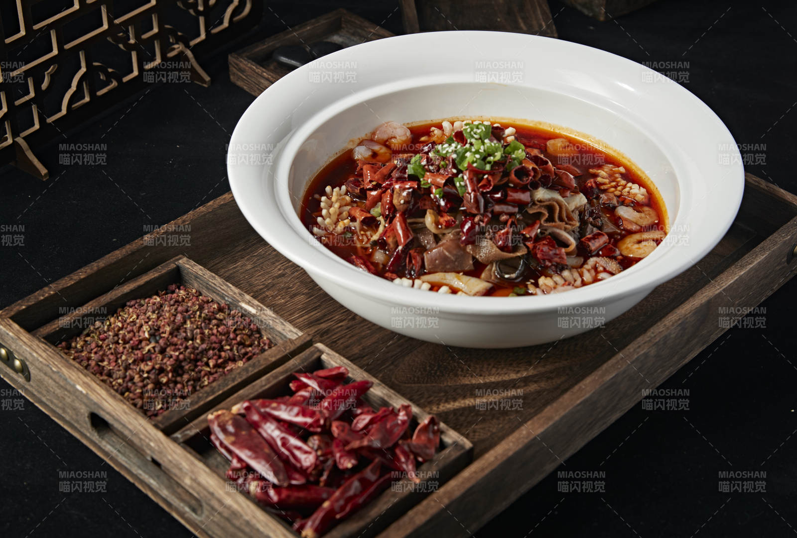 川味海鲜毛血旺图片