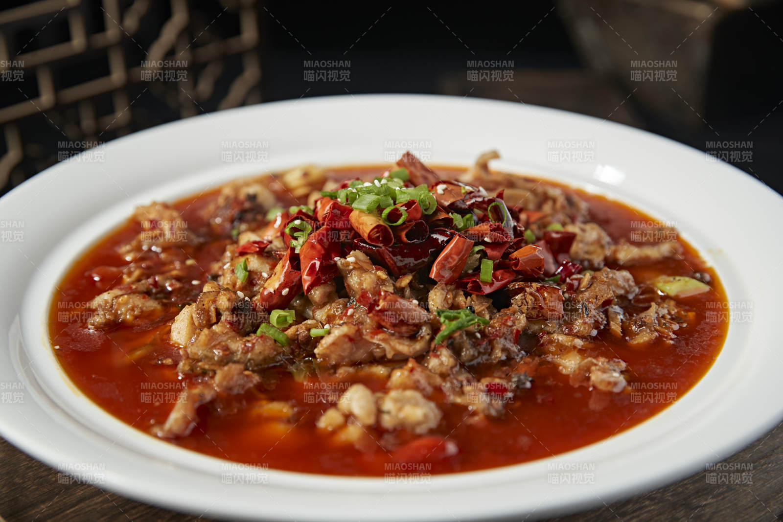 酸辣泡椒香水牛蛙图片