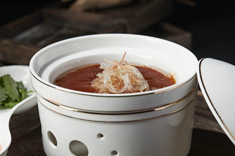 浓汤天九翅鱼翅图片