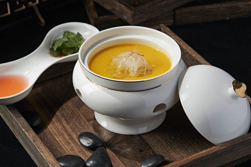 浓汤天九翅鱼翅图片