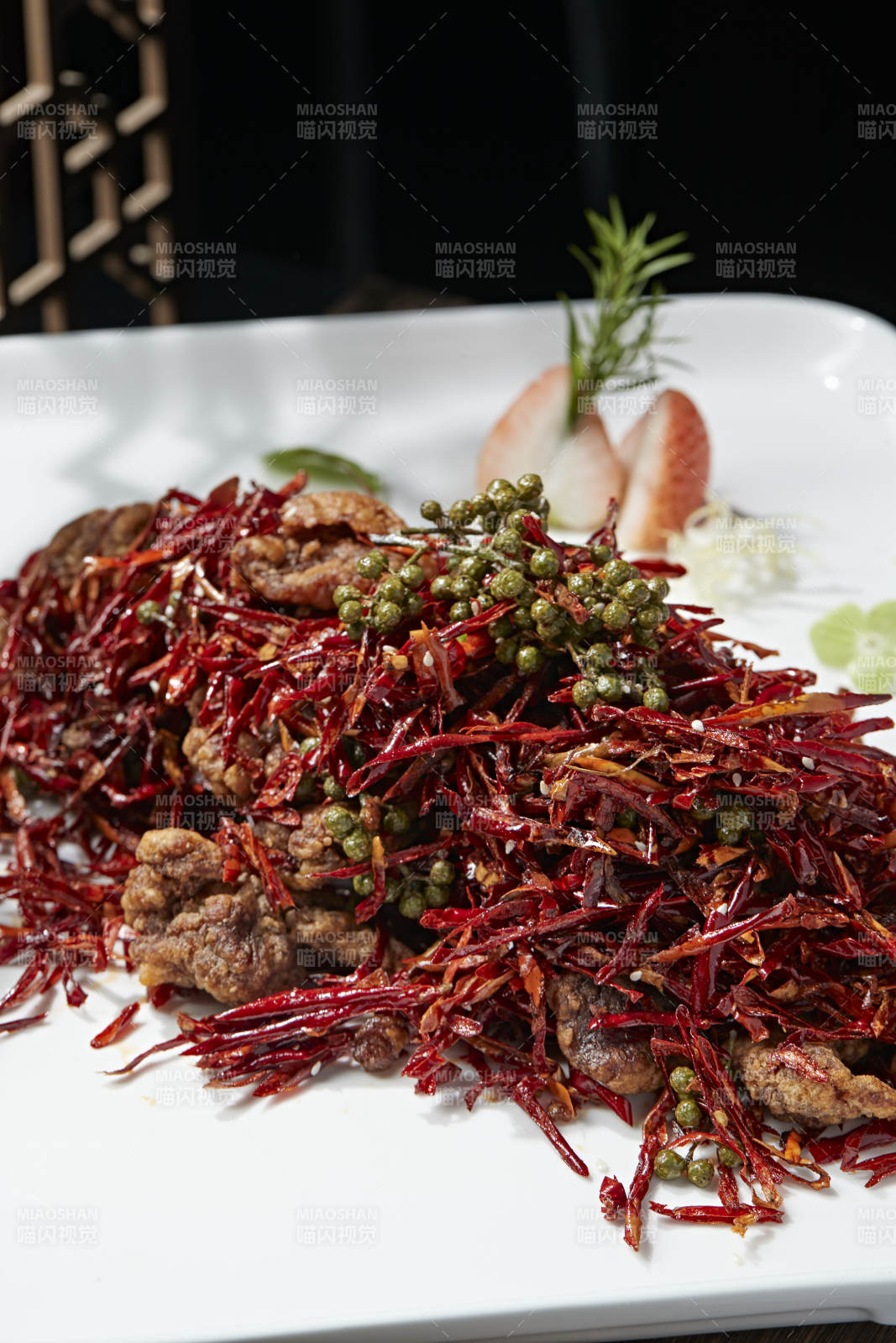 藤椒辣子牛肉图片