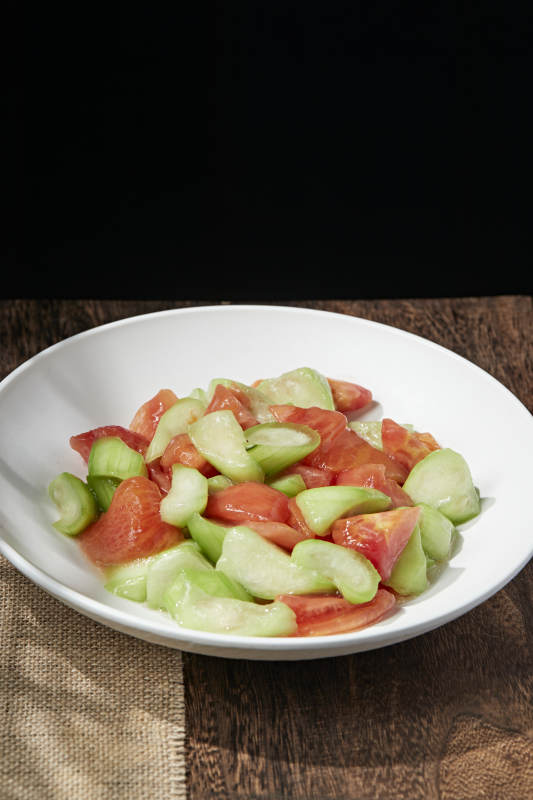 素炒番茄乳瓜图片