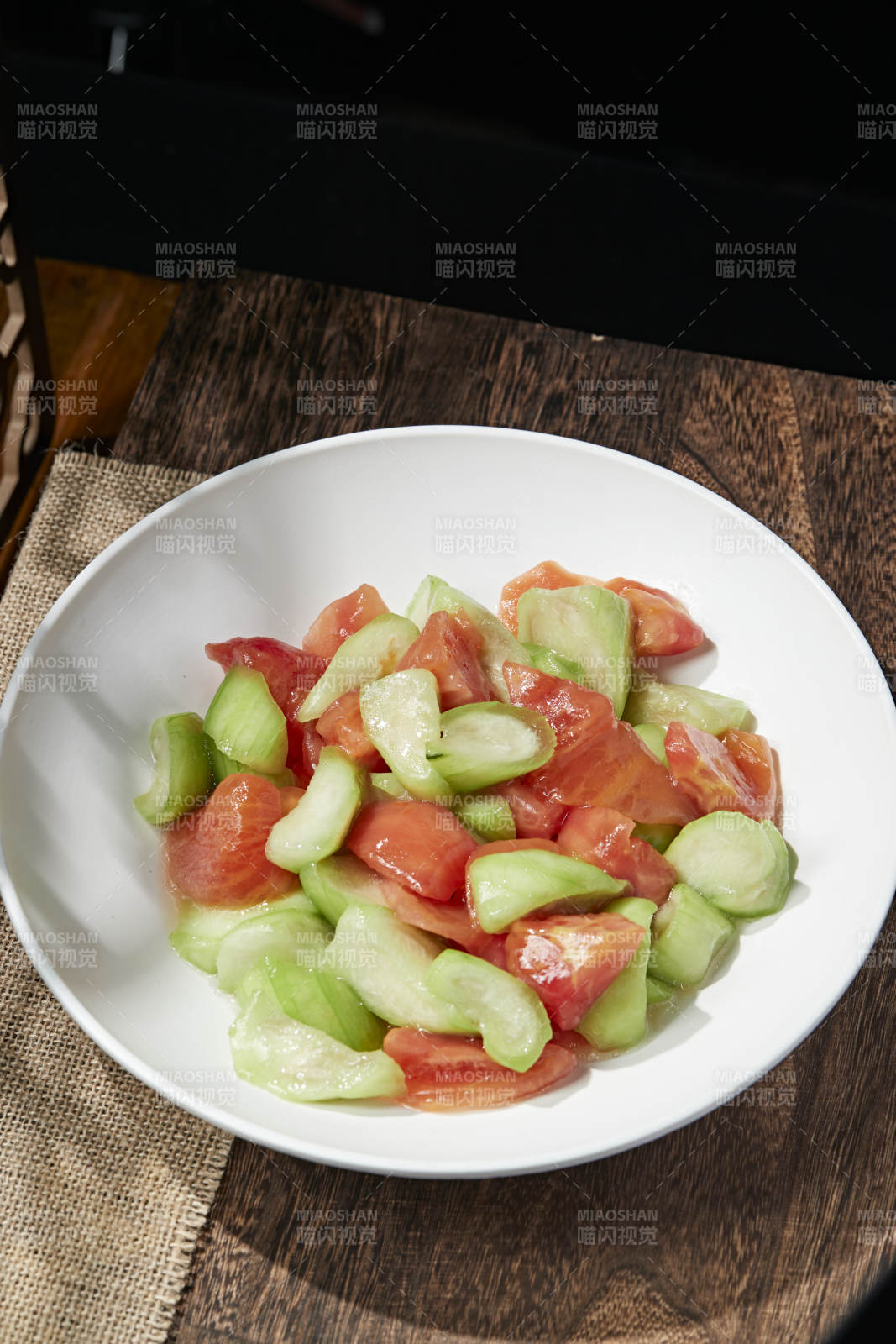 素炒番茄乳瓜图片