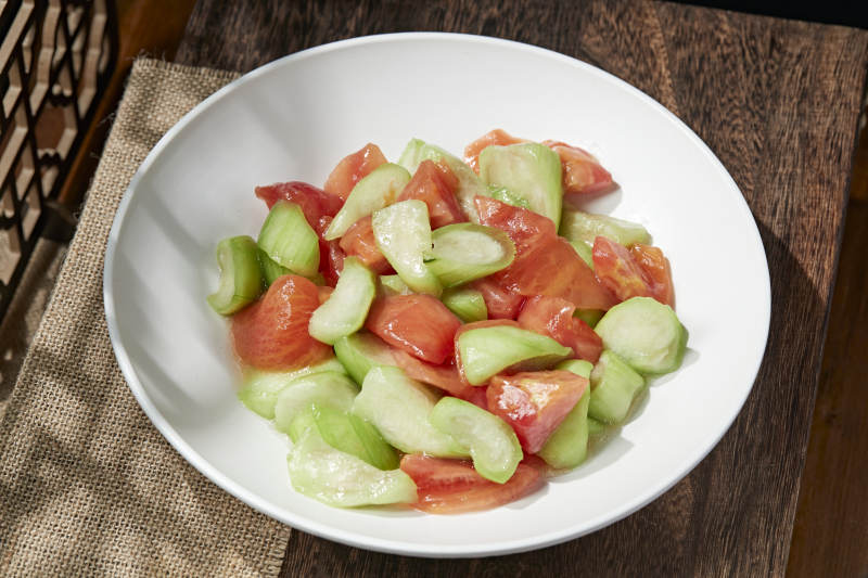 素炒番茄乳瓜图片