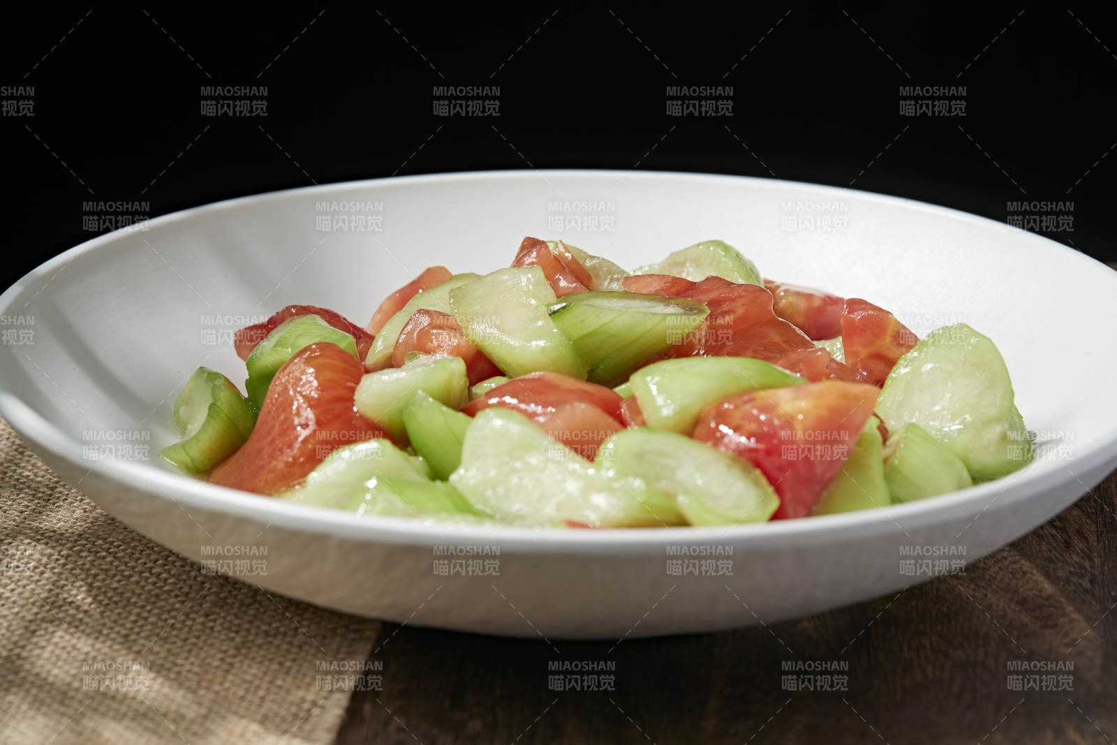 素炒番茄乳瓜图片