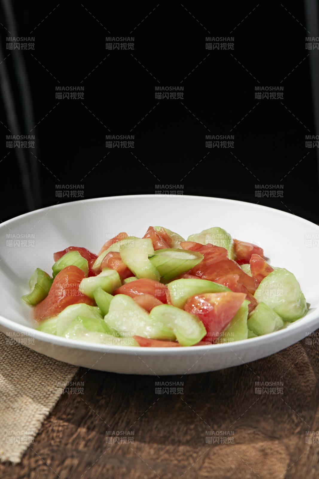 素炒番茄乳瓜图片