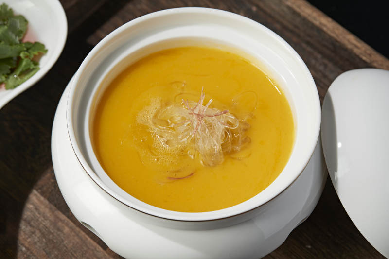 浓汤天九翅鱼翅图片